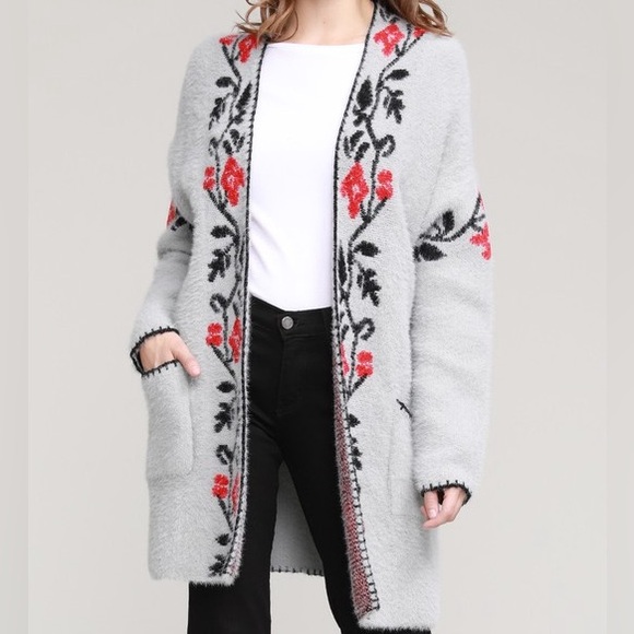 Sweaters - 45. LAST 2! 🛑Cardigan Sweater fuzzy Gray Floral Jacquard Bohemian Pocket